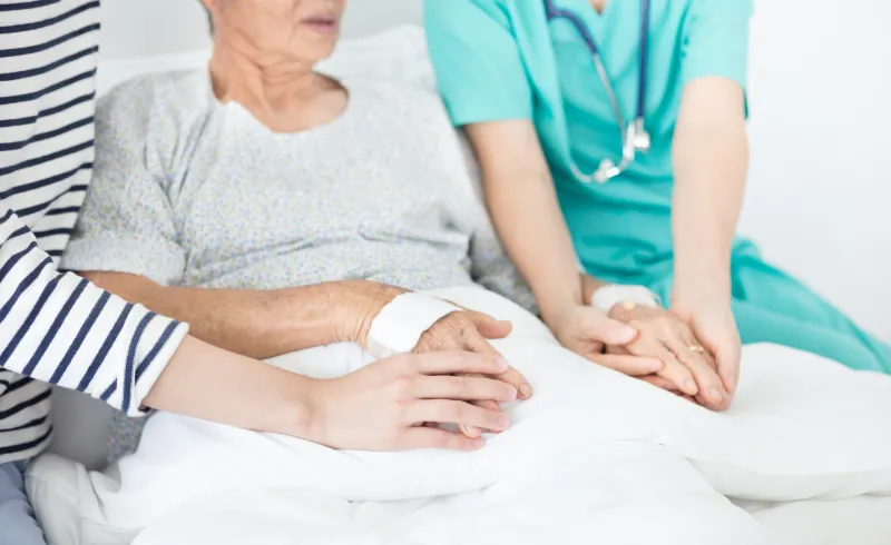 ผู้ป่วย Stroke รับการดูแลแบบประคับประคองและฟื้นฟู